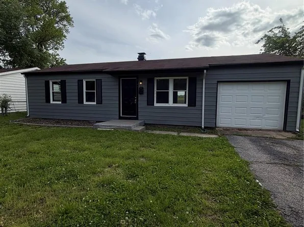60 W Adams Dr, Cahokia, IL 62206