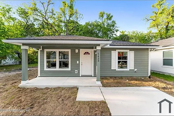 3 bed, 1456 sqft, $1,800 — Photo 2