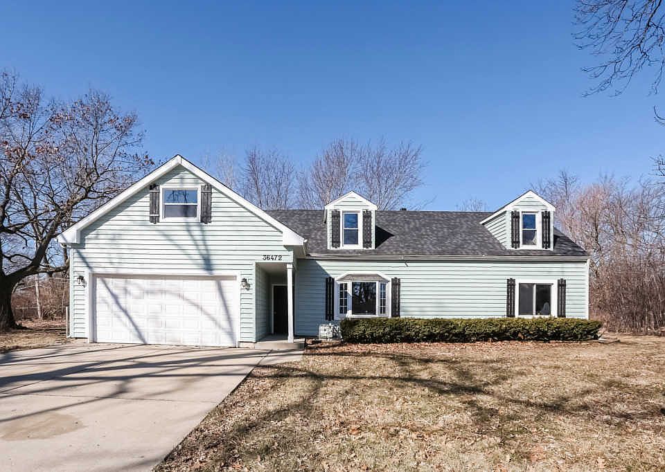 1st image of 36472 N Wildwood Dr