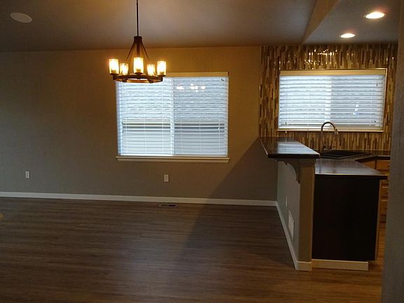 Kitchen/Dinning nook