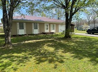 302 Blue Pond Rd, Craigsville, WV 26205