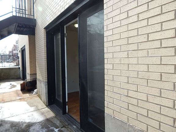 4th image of 6614 S Ingleside Ave APT 1N