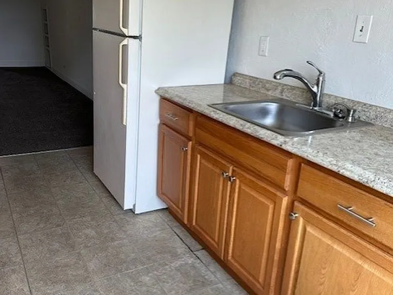 20-22 E Main St #1 — Photo 6