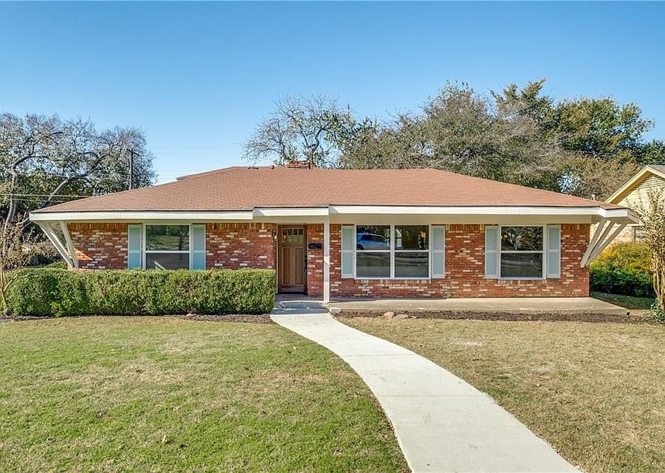 1st image of 408 Hyde Park Dr