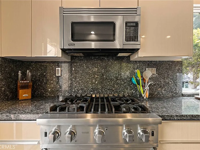 4007 Alta Mesa Studio Ctr — Photo 18