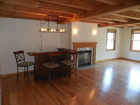 5th image of 12 Palis Dr