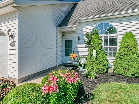 4th image of 502 Jonquil Ln #47