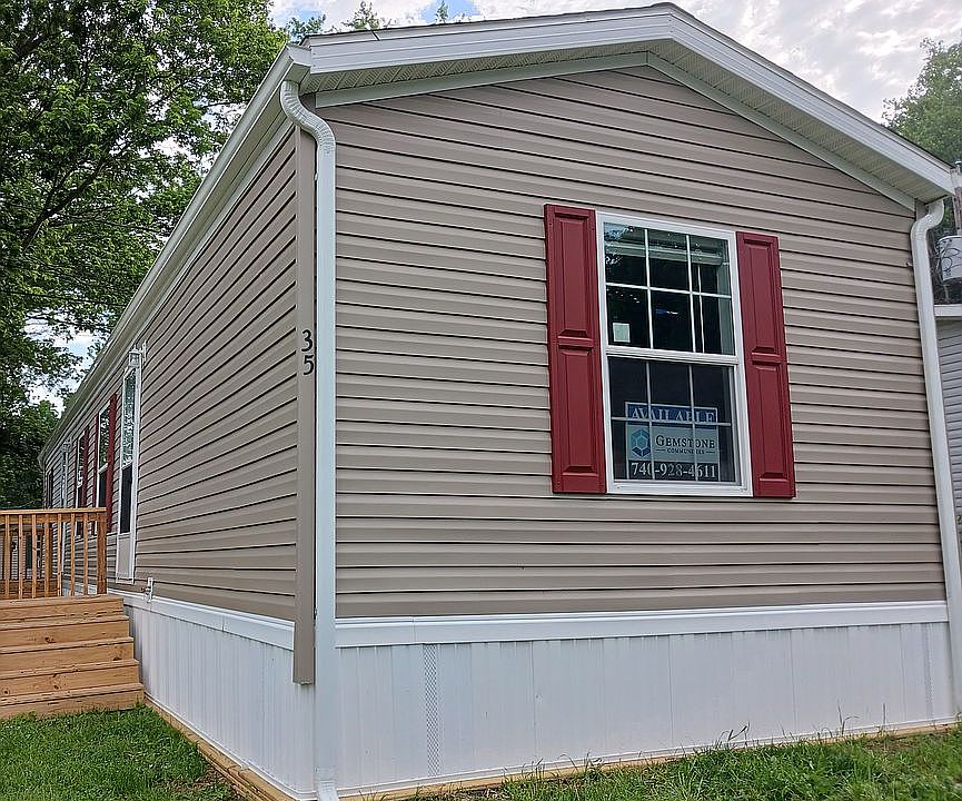 1st image of 152 Irvingwick Dr E #35