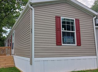 152 Irvingwick Dr E #35, Heath, OH 43056