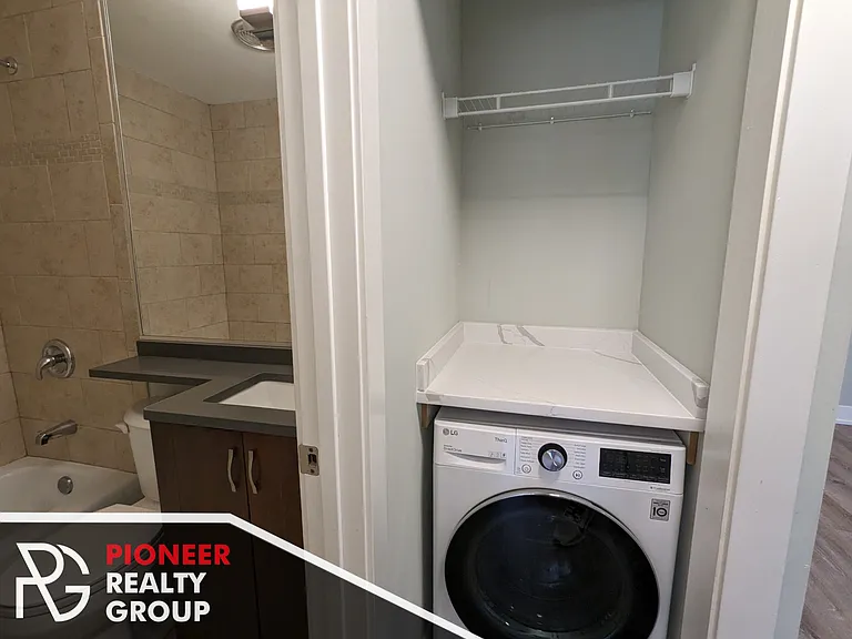 455 W Barry Ave #445-514 — Photo 16