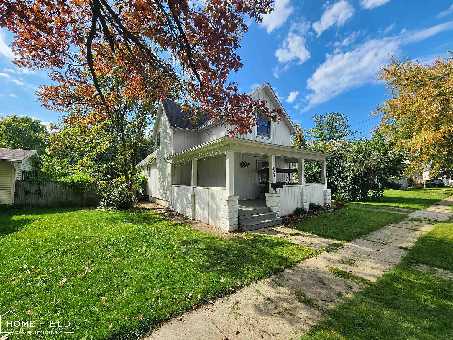225 W Ridge St, Owosso, MI 48867 Zillow