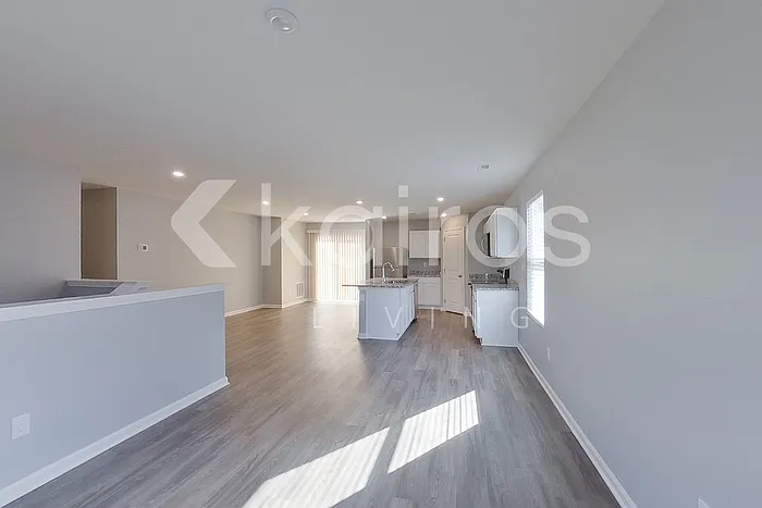 308 Wild Deer Dr — Photo 2