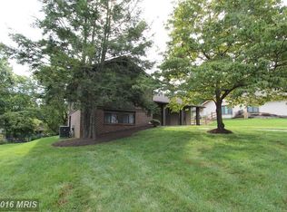 19413 Faber Ct, Montgomery Village, MD 20886
