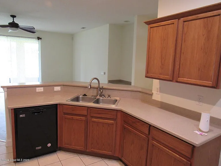 1741 Bridgeport Cir — Photo 22