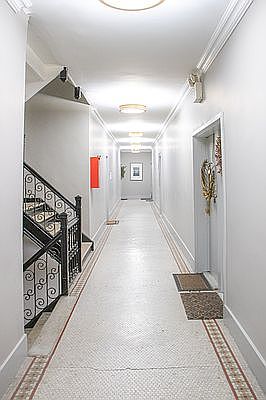 3rd image of 825 W 179th St APT 5E