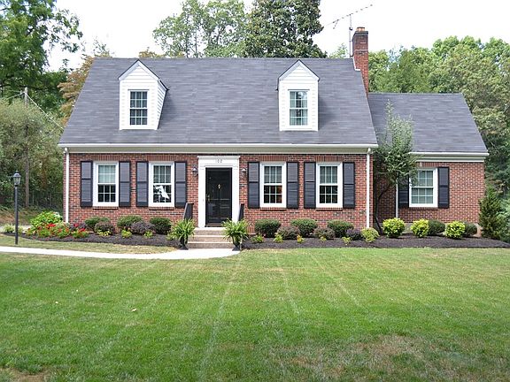3rd image of 102 Leftwich St