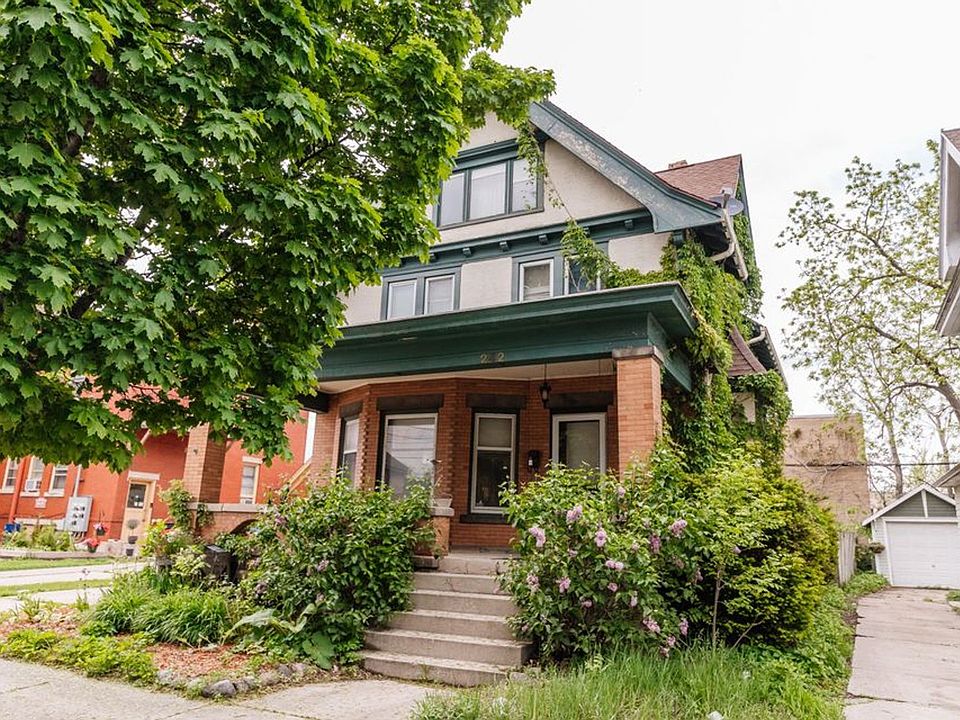1st image of 242 E Park Ave