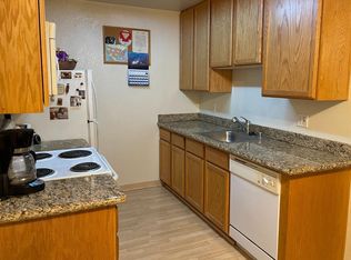 528 Arcadia Dr, Vacaville, CA 95687