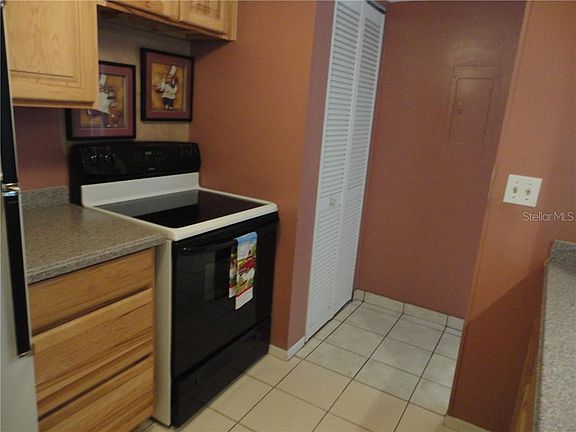 3rd image of 8210 12th Way N APT A