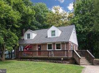 25 Lake Ave, Somerset, NJ 08873