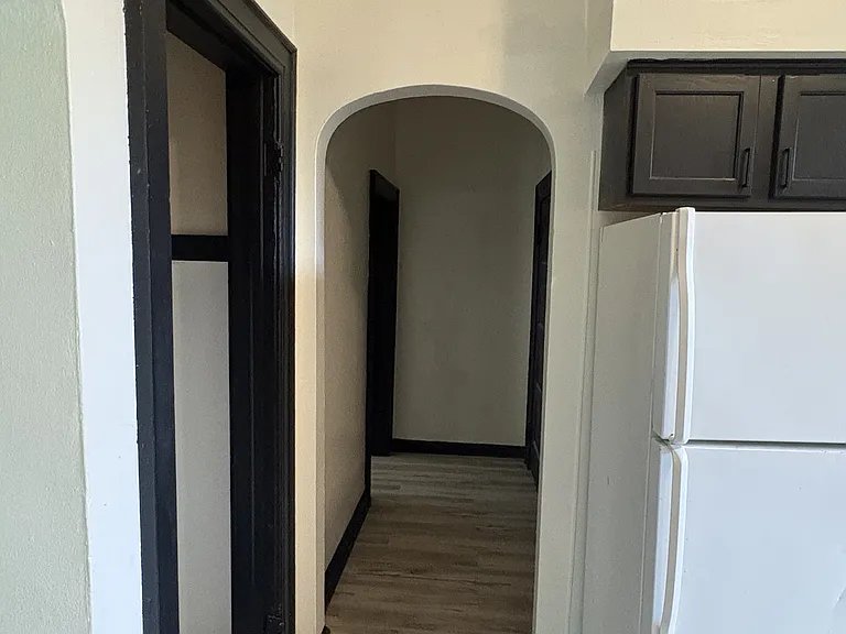2928 W Juneau Ave — Photo 2