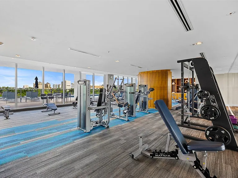 1180 N Federal Hwy #1102 — Photo 41