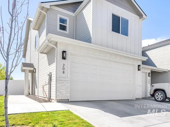 208 NE 3rd St, Fruitland, ID 83619