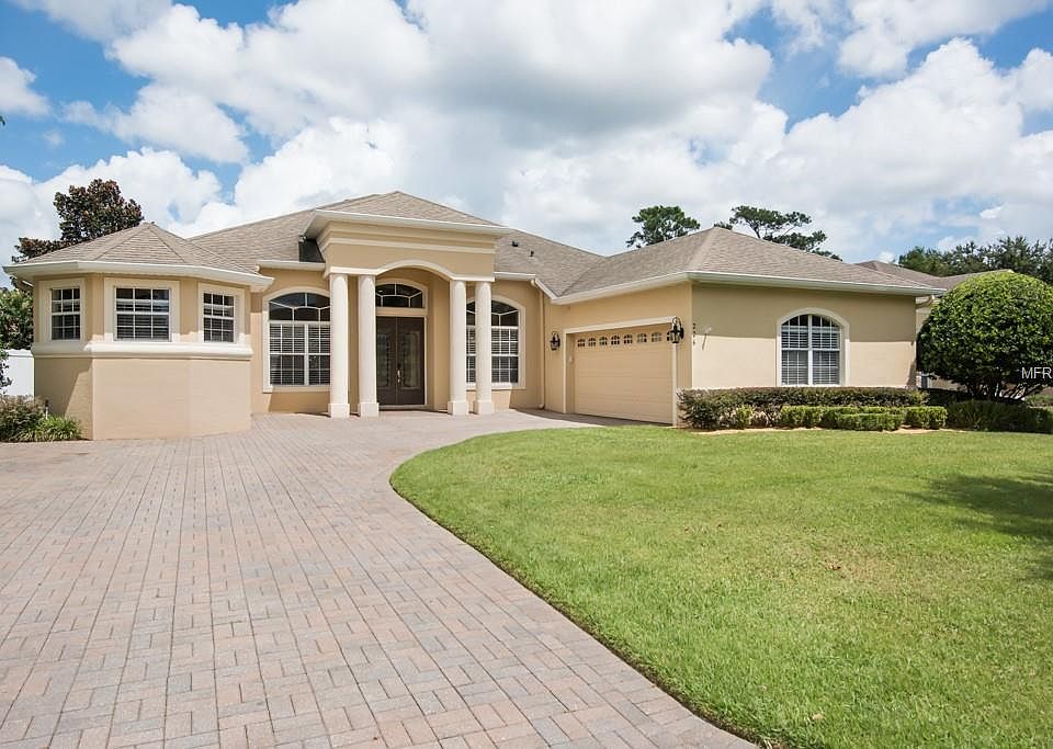 1st image of 226 Heatherbrooke Cir