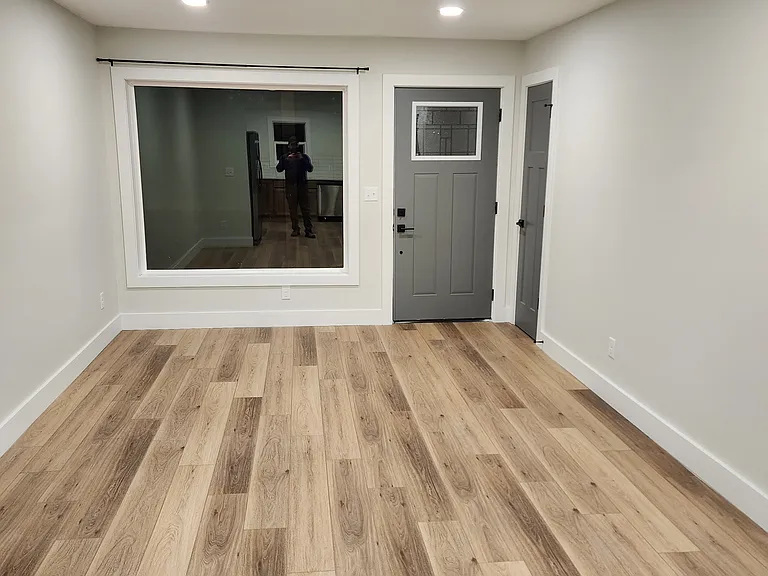 4406 E Central Ave — Photo 2