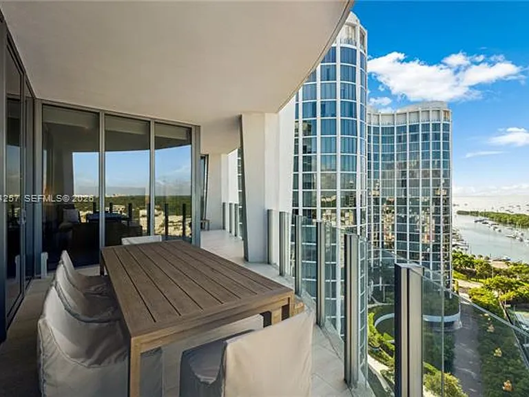 2831 S Bayshore Dr #CU-1701 — Photo 6