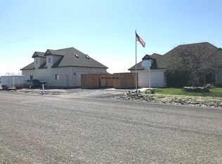 21 Karl Rd NE, Moses Lake, WA 98837