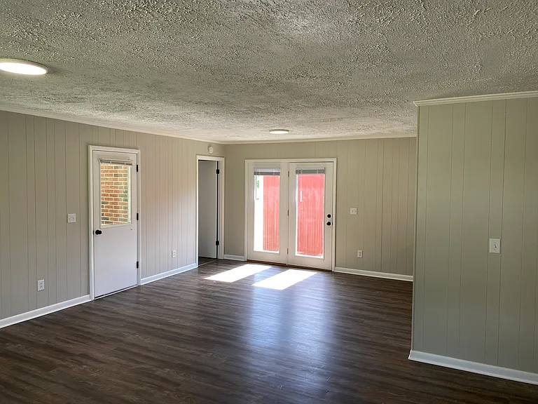 147 Riddleton Cir — Photo 5