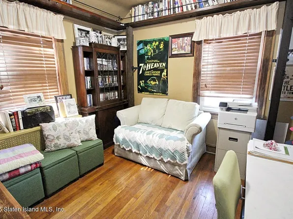 54 City Boulevard image 21 of 45