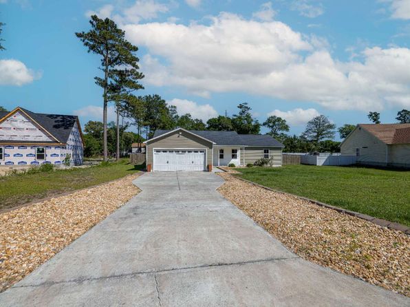 209 Oak Grove Cir
