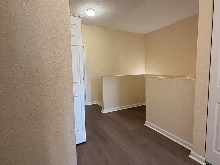 1791 SW Porta Nuova Ter — Photo 25