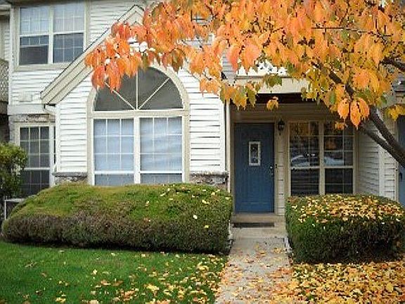 Front of Condo Rental