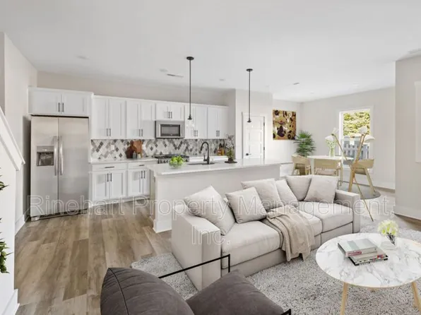 648 Melville Dr, Rock Hill, SC 29732