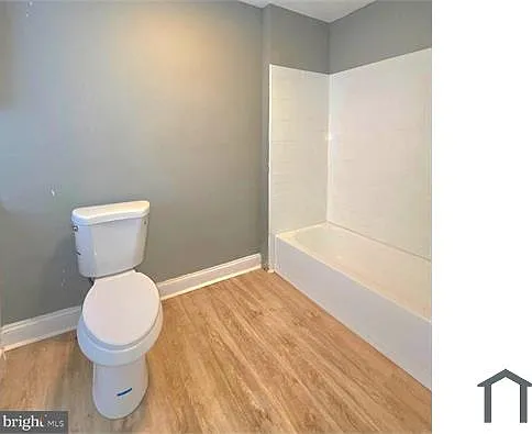 1 bed, 900 sqft, $1,000 — Photo 2