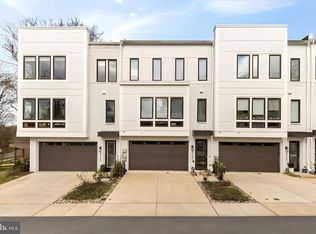 3737 Glenmoor Reserve Ln, Chevy Chase, MD 20815