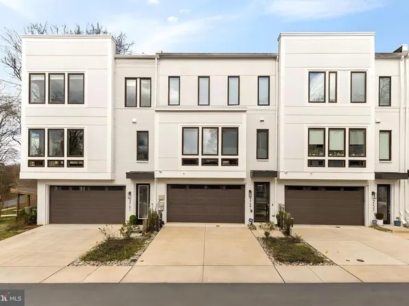 3737 Glenmoor Reserve Ln, Chevy Chase, MD 20815