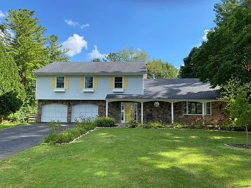 65 Leroi Dr Photo 1