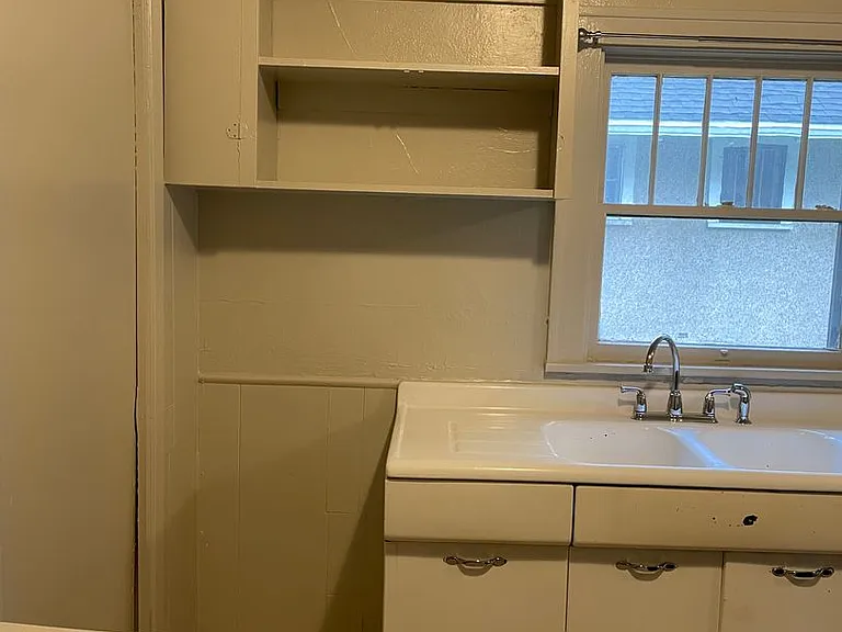 618 S Whitcomb St — Photo 12