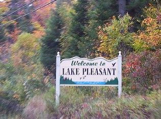 102 Weaver Ln, Lake Pleasant, NY 12108