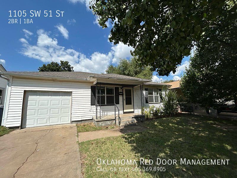 1st image of 1105 SW 51st St