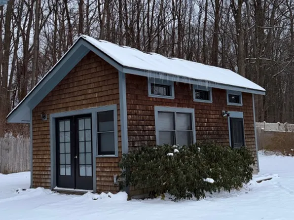 67 Proctor Ave, South Burlington, VT 05403