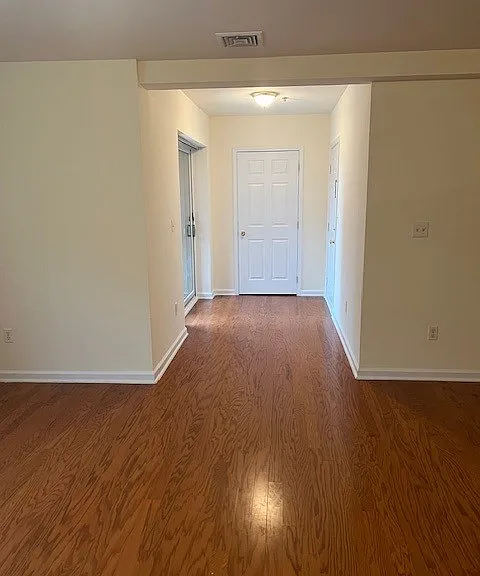 1031 Clinton St #3A — Photo 12
