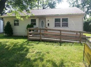 2102 Endrow Ave NE, Canton, OH 44705