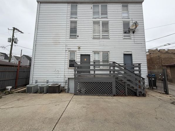 3614 W George St APT 1R