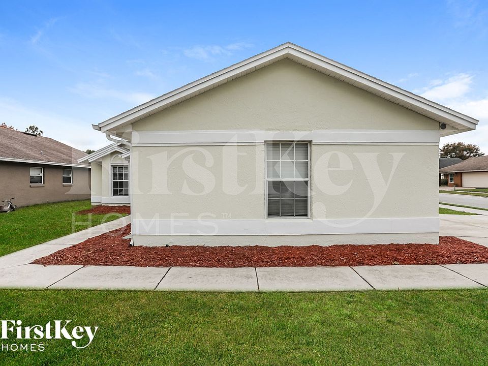 1st image of 1037 Bluejack Oak Dr