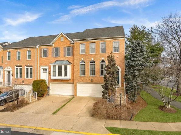 1795 Brentridge St, Vienna, VA 22182